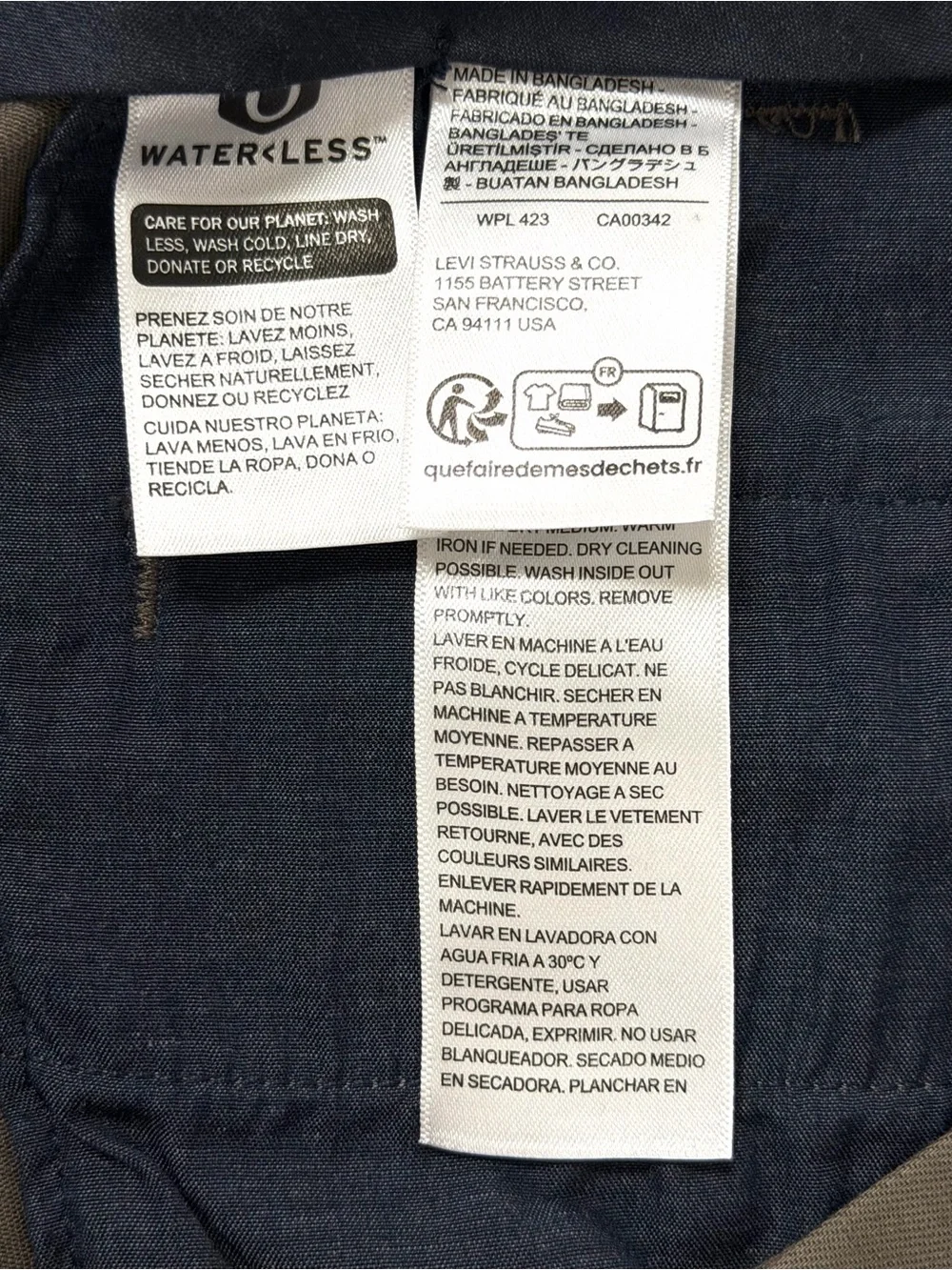 Dockers Signature Khaki Pants Classic Fit Lux Cotton Dark Pebble Mens Size 50x30